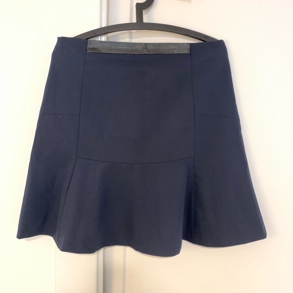 DKNY Skirt _ size 6 - NEW - Picture 1 of 6